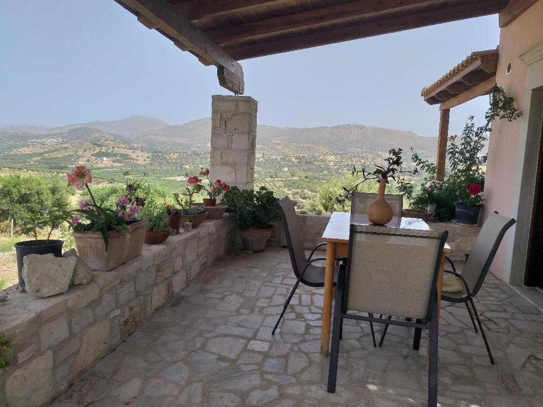 Kritamos Villa & Apartments Камиларион Экстерьер фото