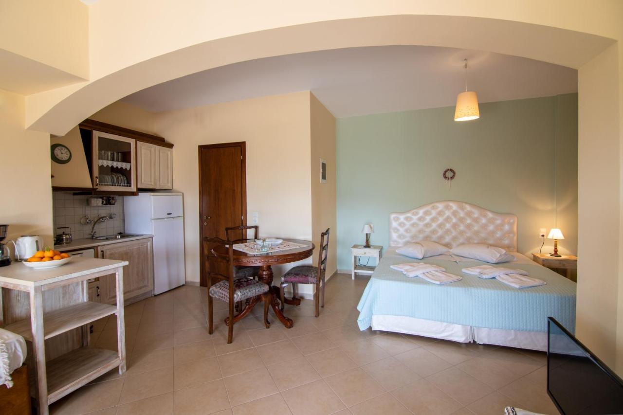 Kritamos Villa & Apartments Камиларион Экстерьер фото