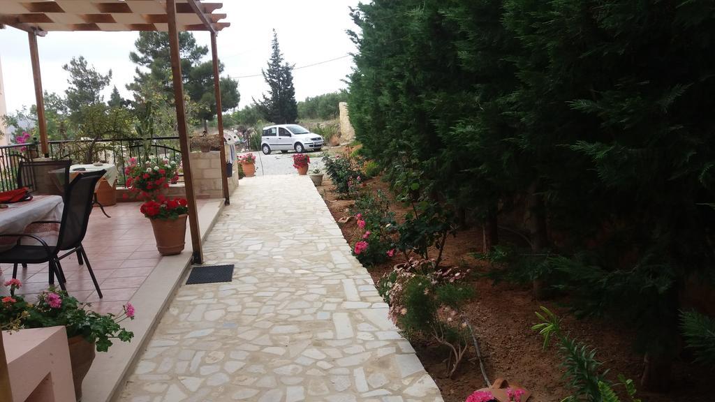 Kritamos Villa & Apartments Камиларион Экстерьер фото